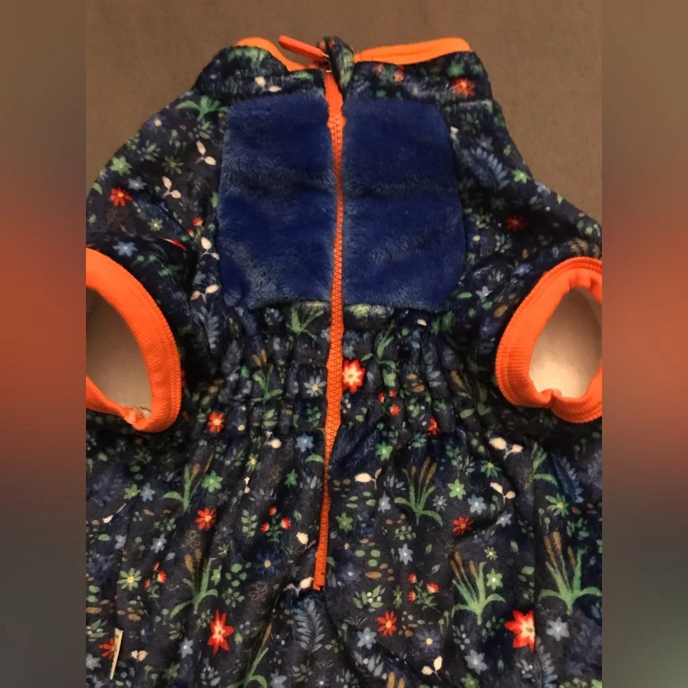 NWT LovinPet Fleece Dog Pullover